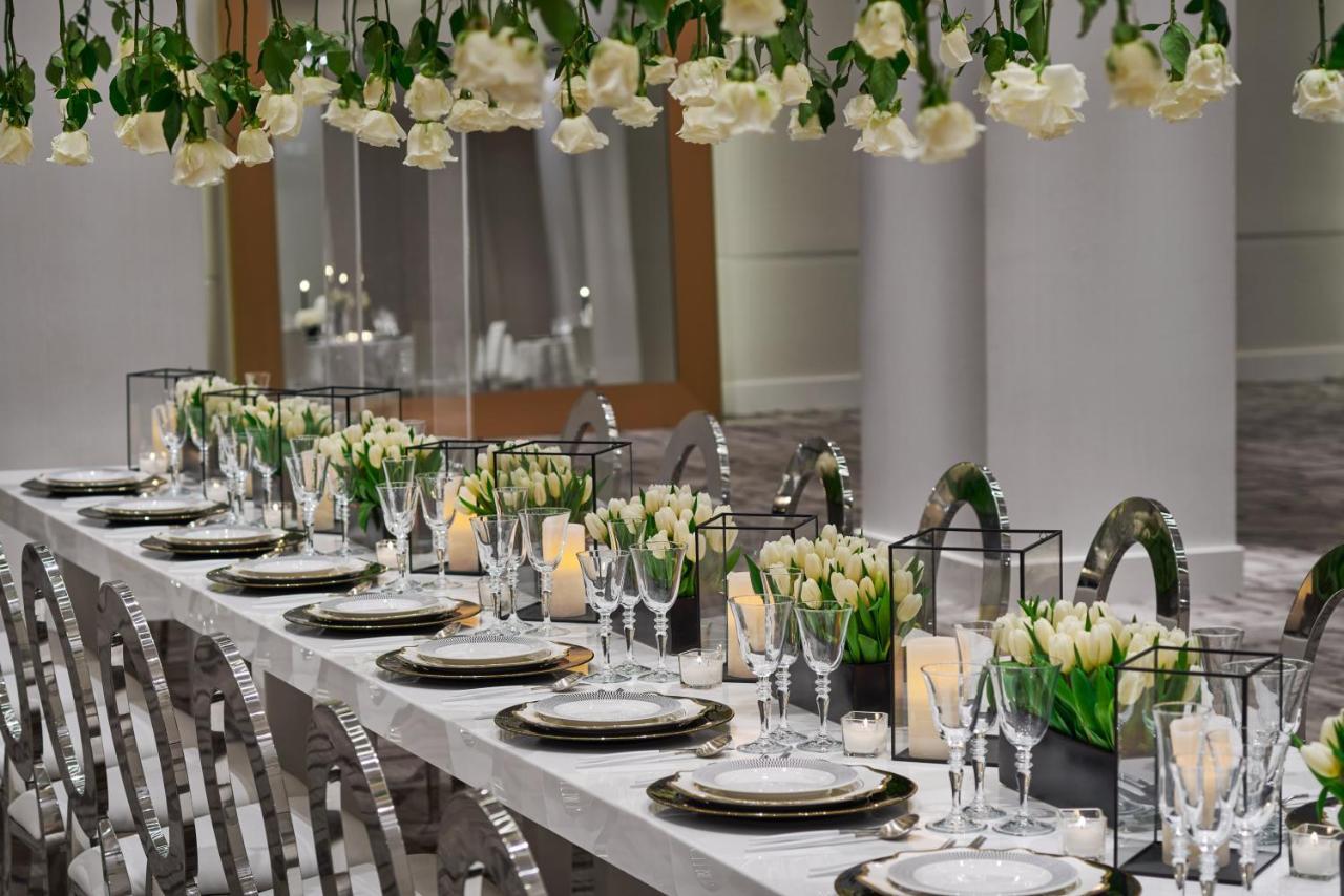 Hotel Washington Esterno foto A table set for a dinner party