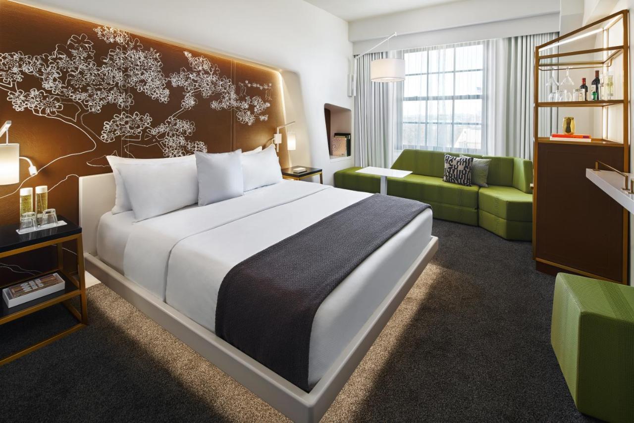 Hotel Washington Esterno foto A room at the hotel