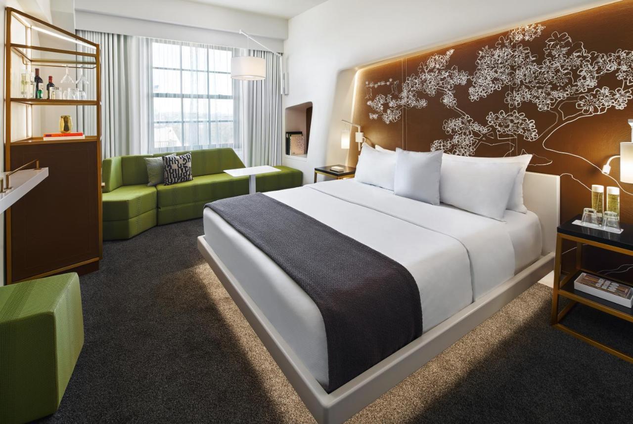 Hotel Washington Esterno foto A room at the hotel