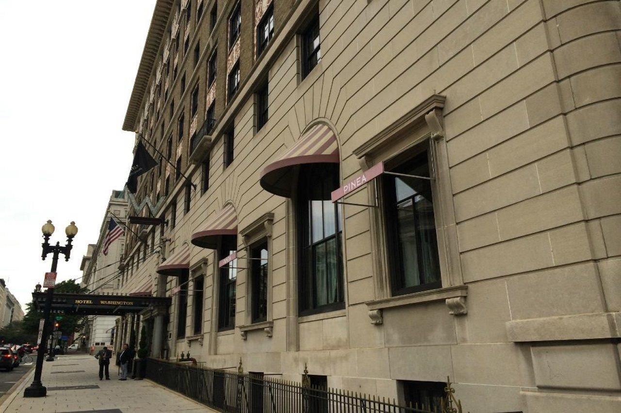 Hotel Washington Esterno foto The building's facade