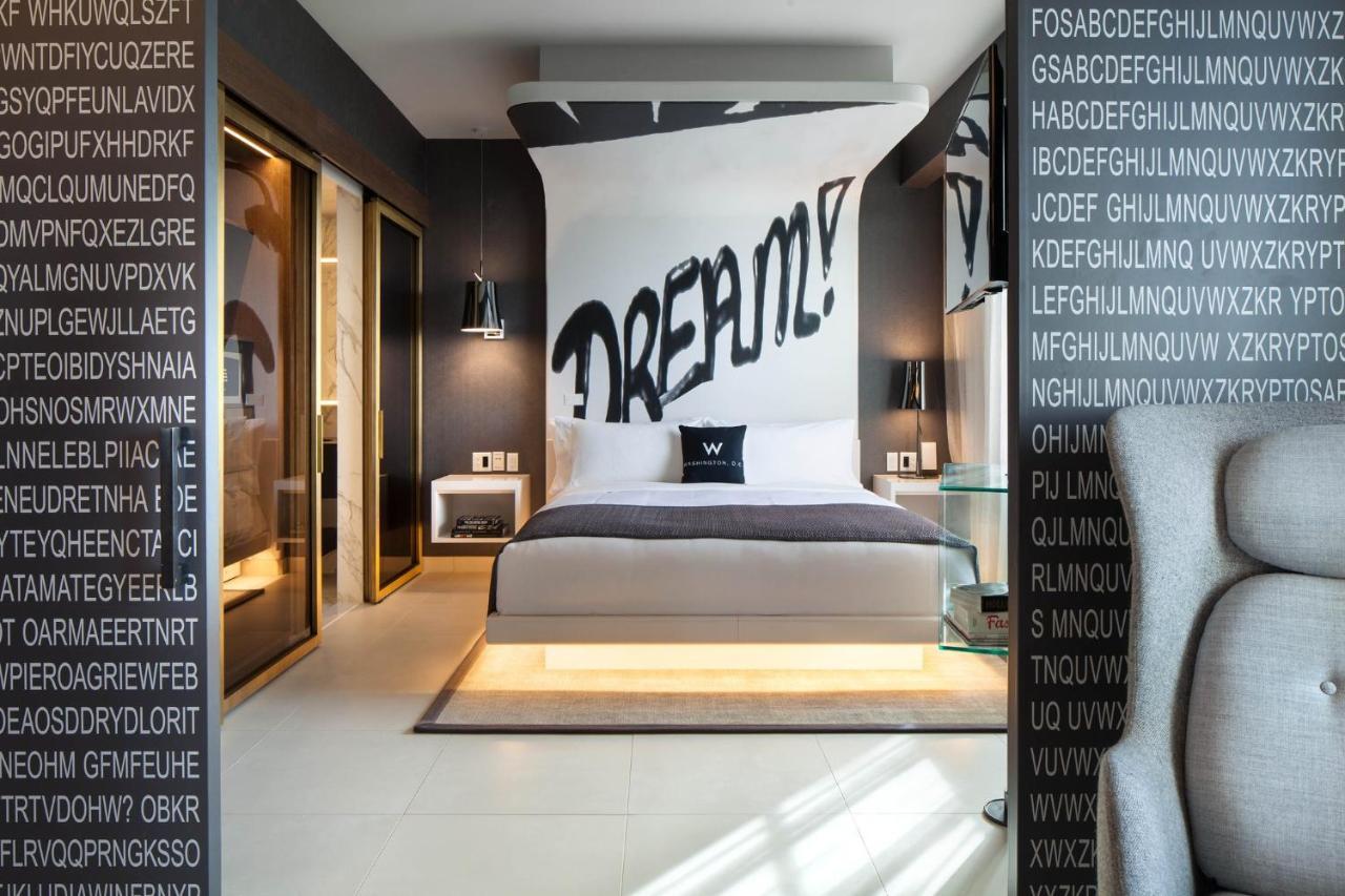 Hotel Washington Esterno foto A bedroom at the W Hotel in Berlin